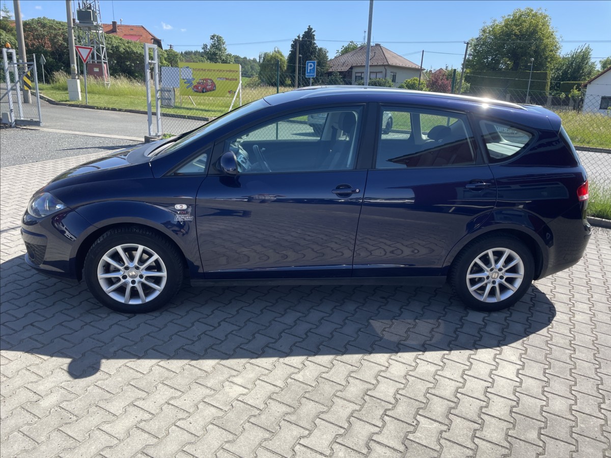 seat-altea-2-0-tdi-dsg-1-majitel-117460-km-tz-xenony-navi-xl - 4