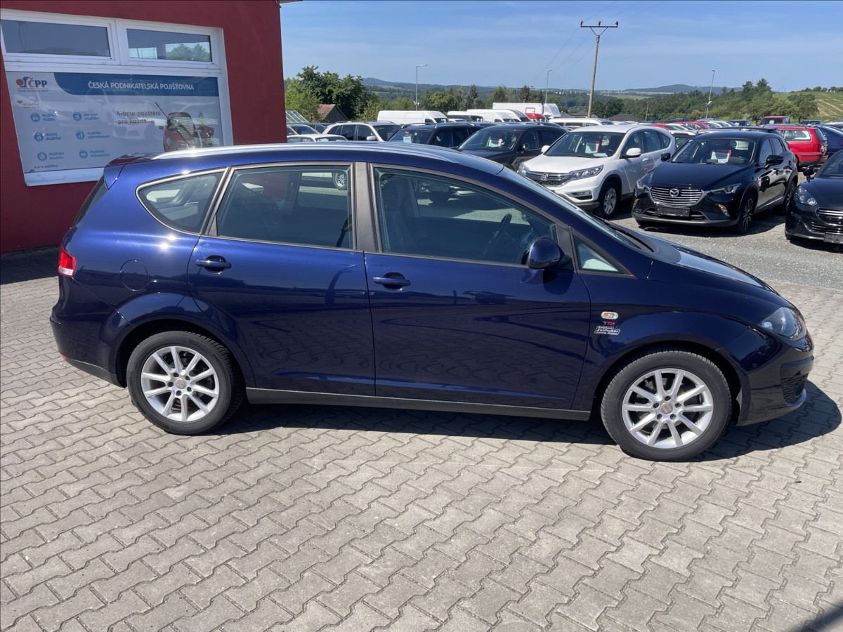 seat-altea-2-0-tdi-dsg-1-majitel-117460-km-tz-xenony-navi-xl - 8