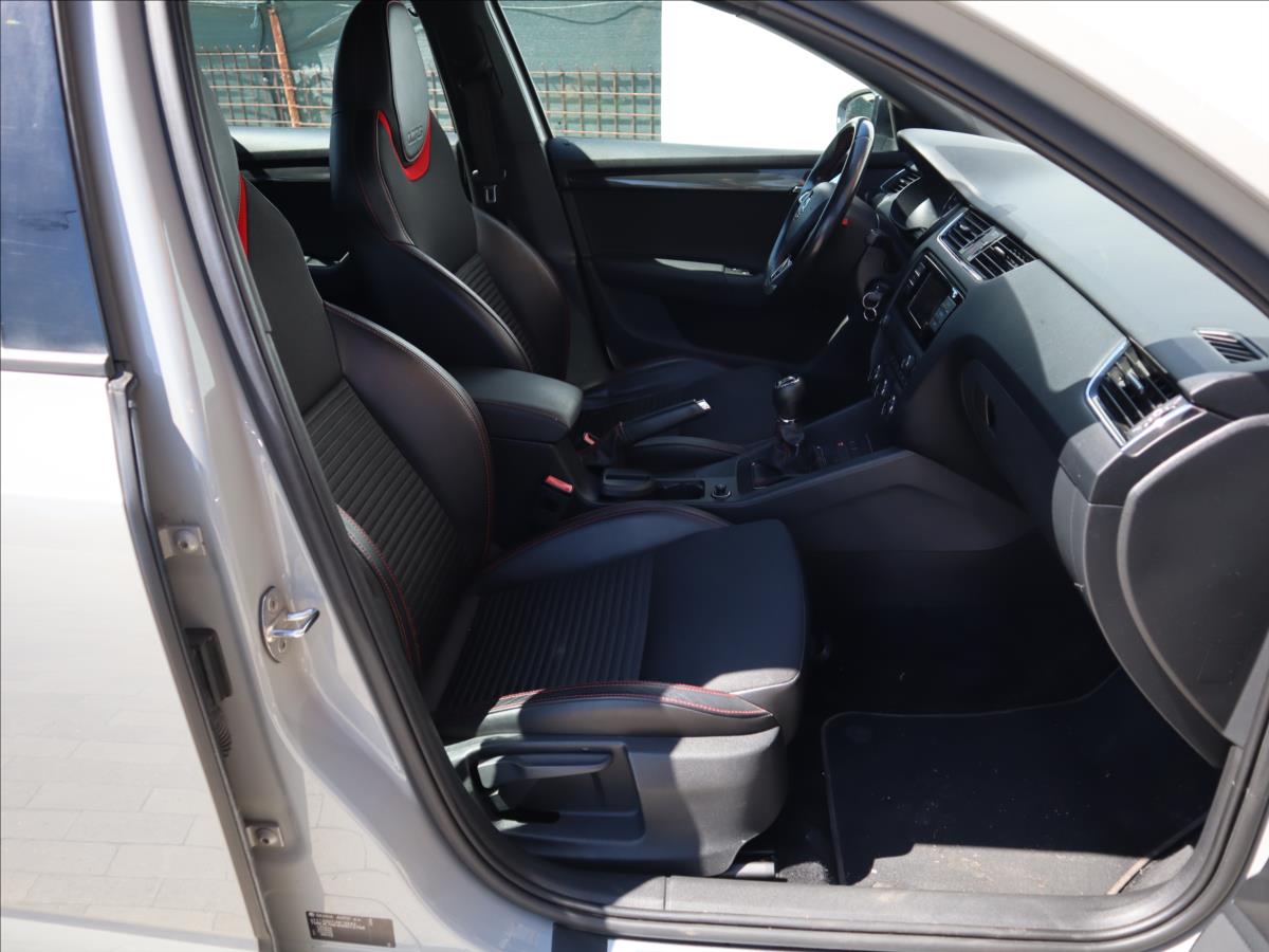 skoda-octavia-2-0-rs-tdi-135kw-nove-brzdy - 7