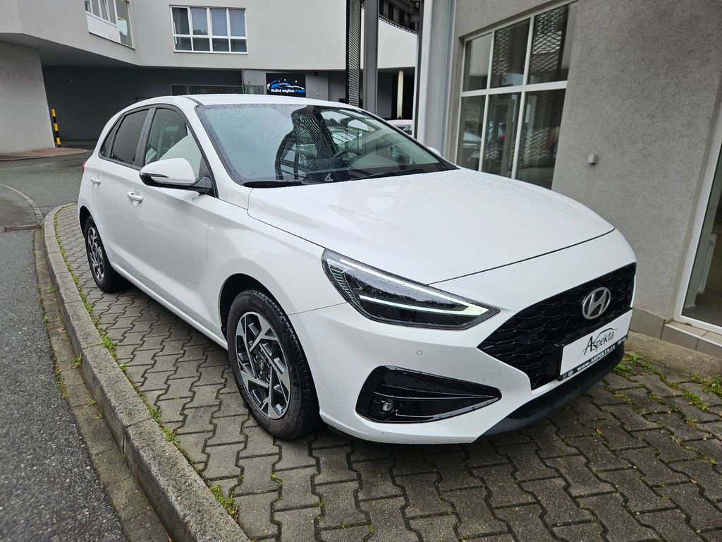 hyundai-i30-1-5i-family-serv-kn-1-maj - 6