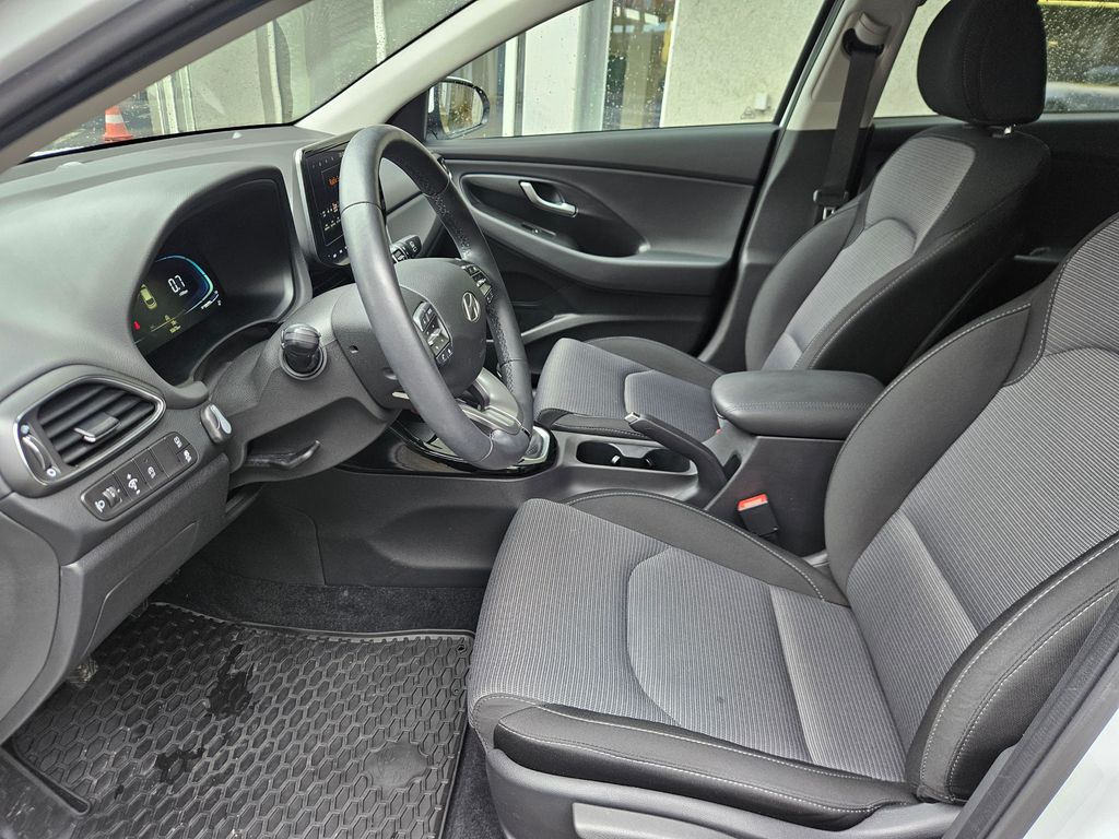 hyundai-i30-1-5i-family-serv-kn-1-maj - 8