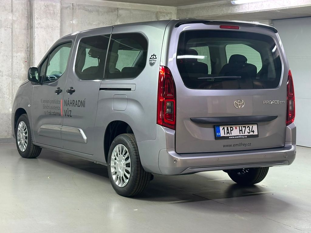 toyota-proace-city-verso-1-2-passenger-business-7s-tailgate - 6