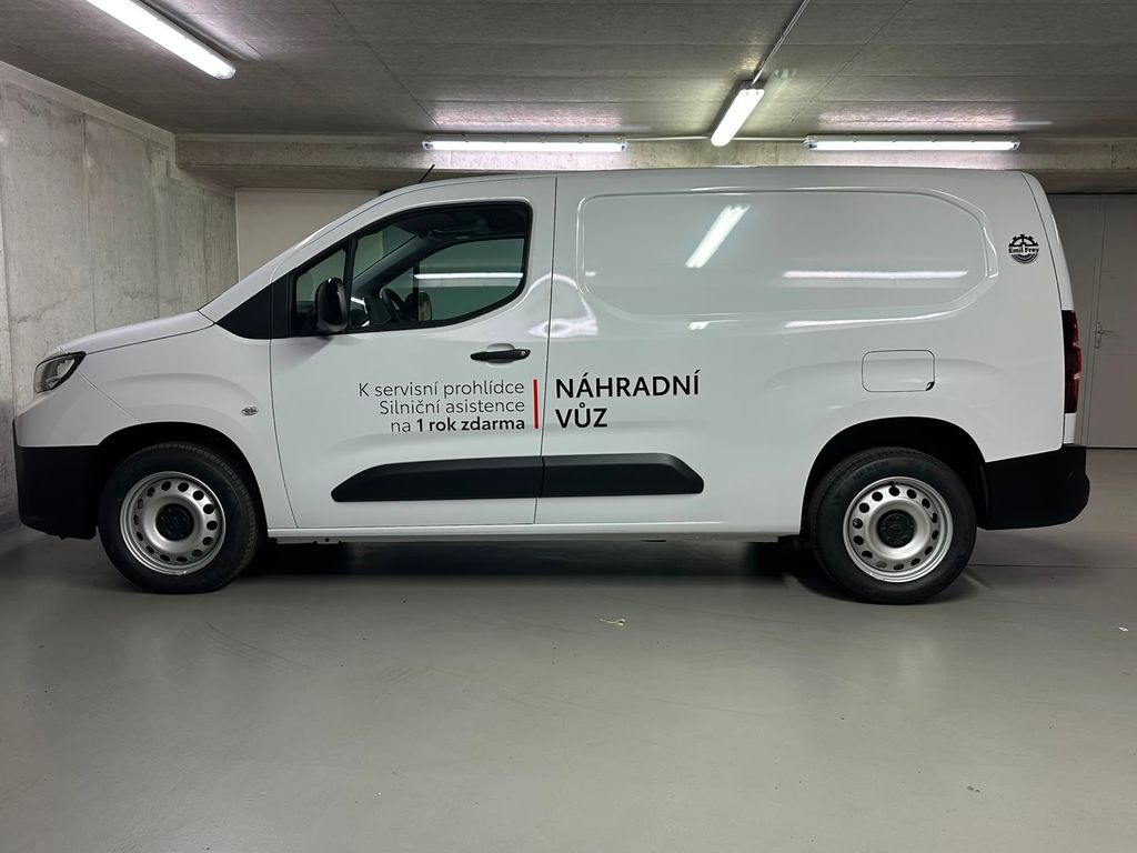 toyota-proace-city-1-5-d-4d-panel-van-active-multimedia - 7