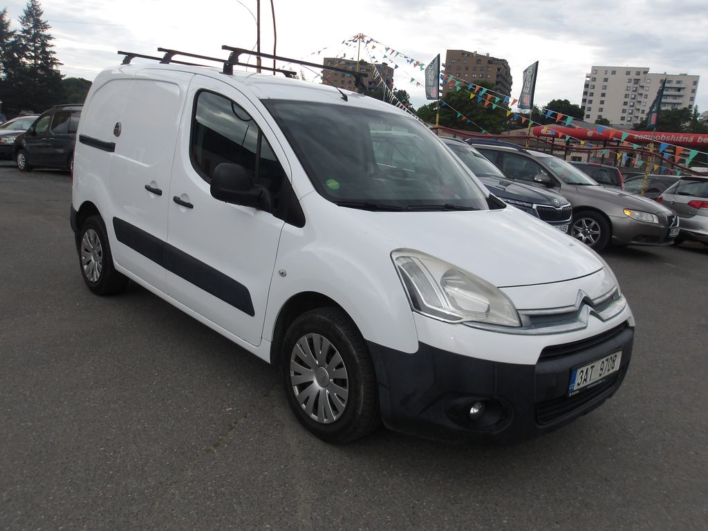peugeot-partner-1-6hdi-3-mista-1-majitel - 5
