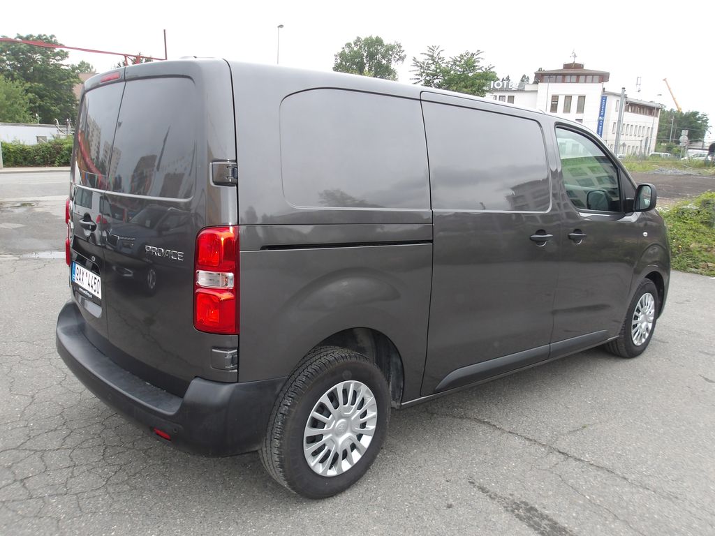 toyota-proace-2-0-d-4d-cr-automat - 6
