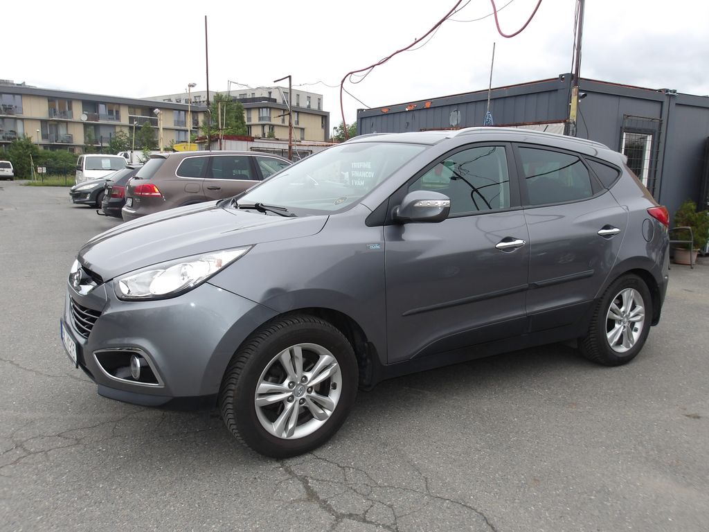 Hyundai ix35 2,0GDi 1.MAJ.! NAJ.94000 km !!