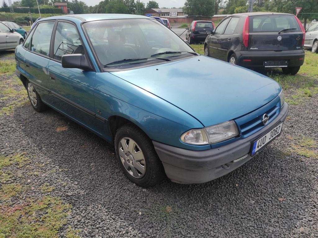 opel-astra-1-4-8v - 6