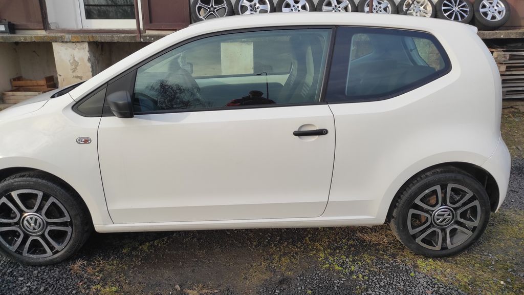 volkswagen-up-1-0-white-up - 1