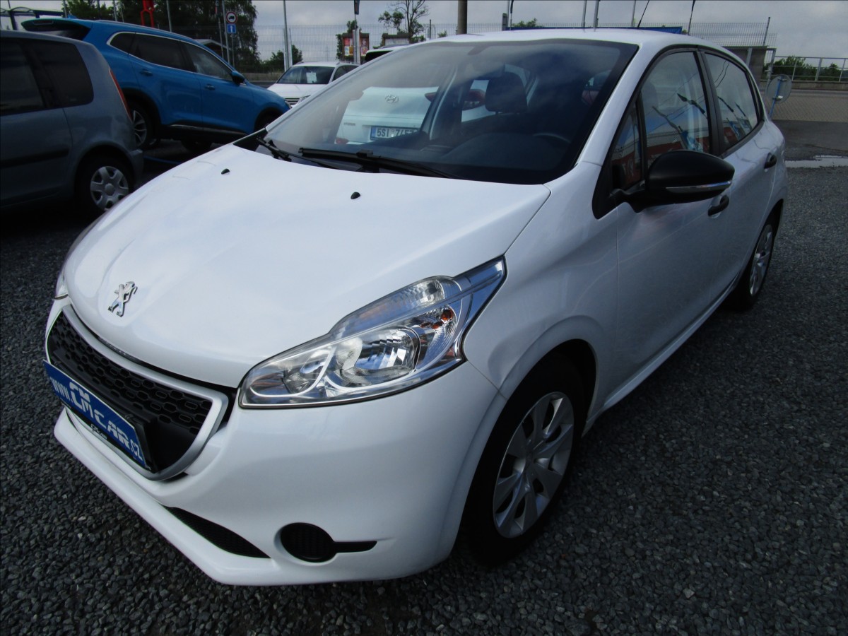 Peugeot 208 1.0i