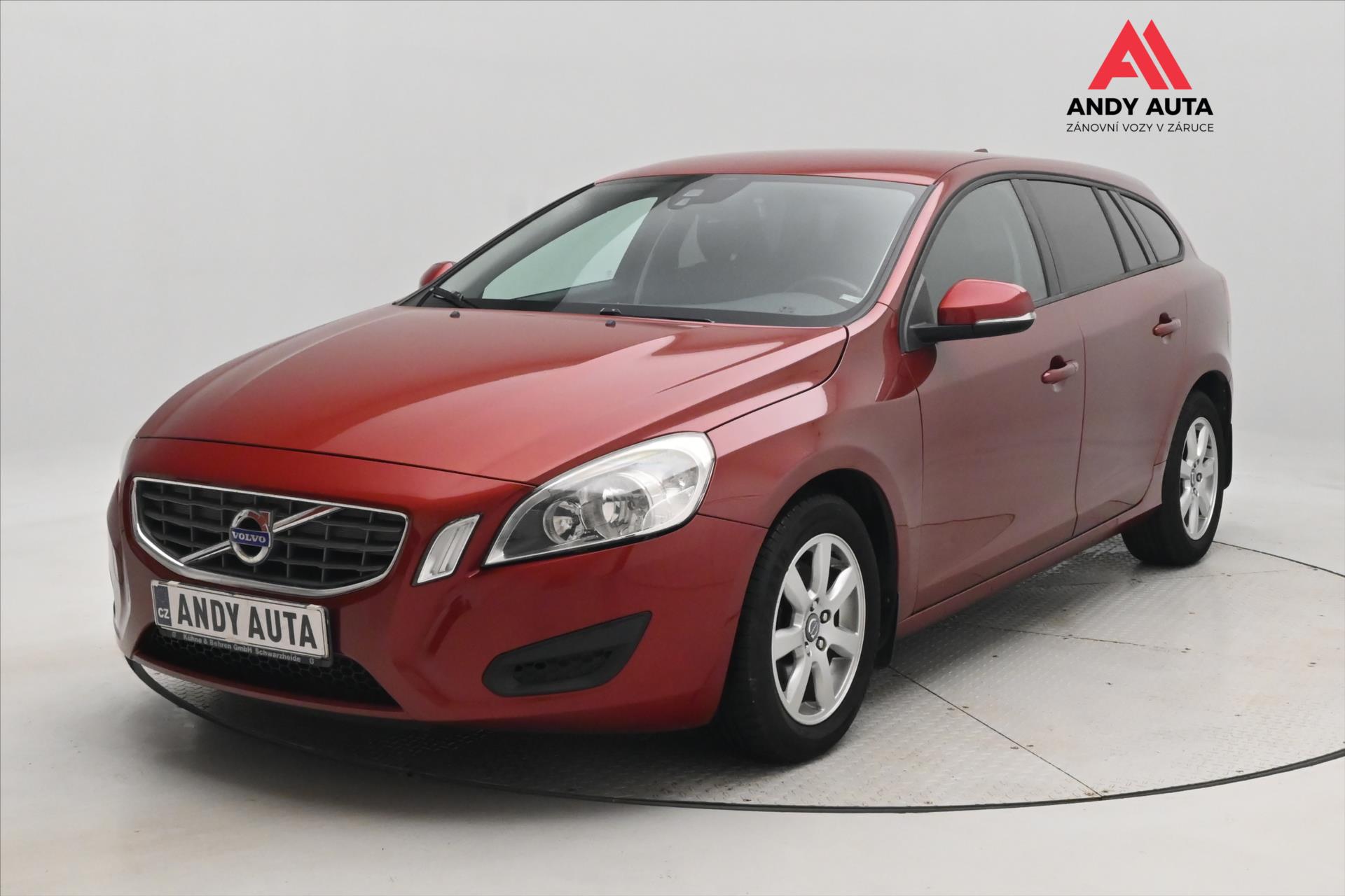 Volvo V60 1,6 D2 84 kW Manuál Kinetic