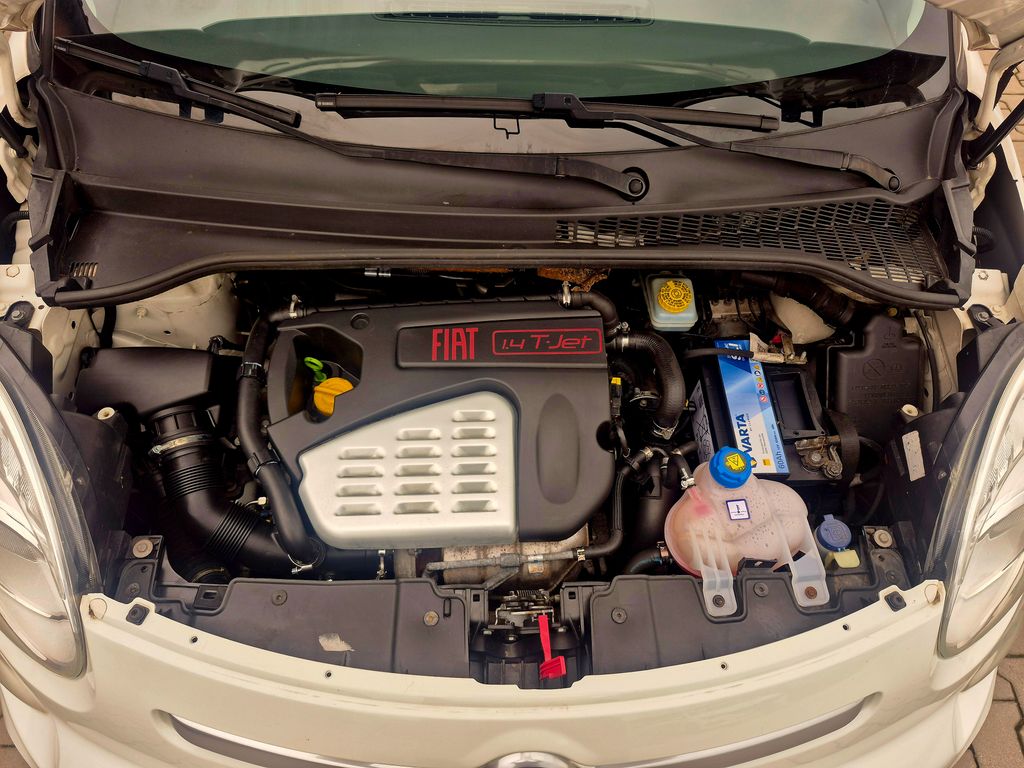 fiat-500l-1-4-turbo-88kwtrekking-rock-n-road-edition - 7