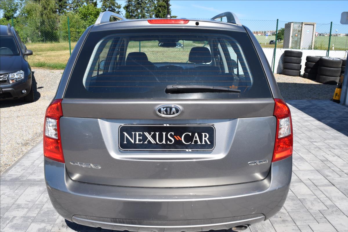 kia-carens-1-6-crdi-85kw-nizke-km-vyhrev - 5