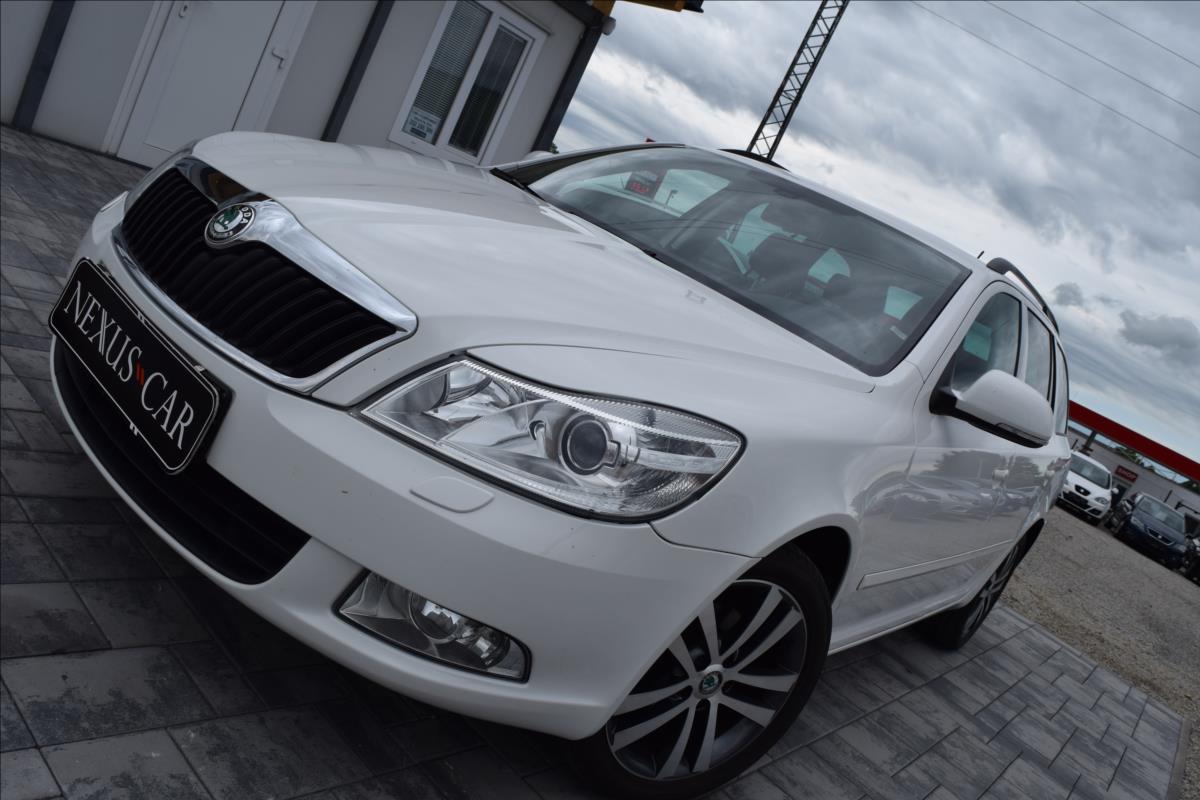 Škoda Octavia 1,2 TSI 77KW 2XKOLA XENONY