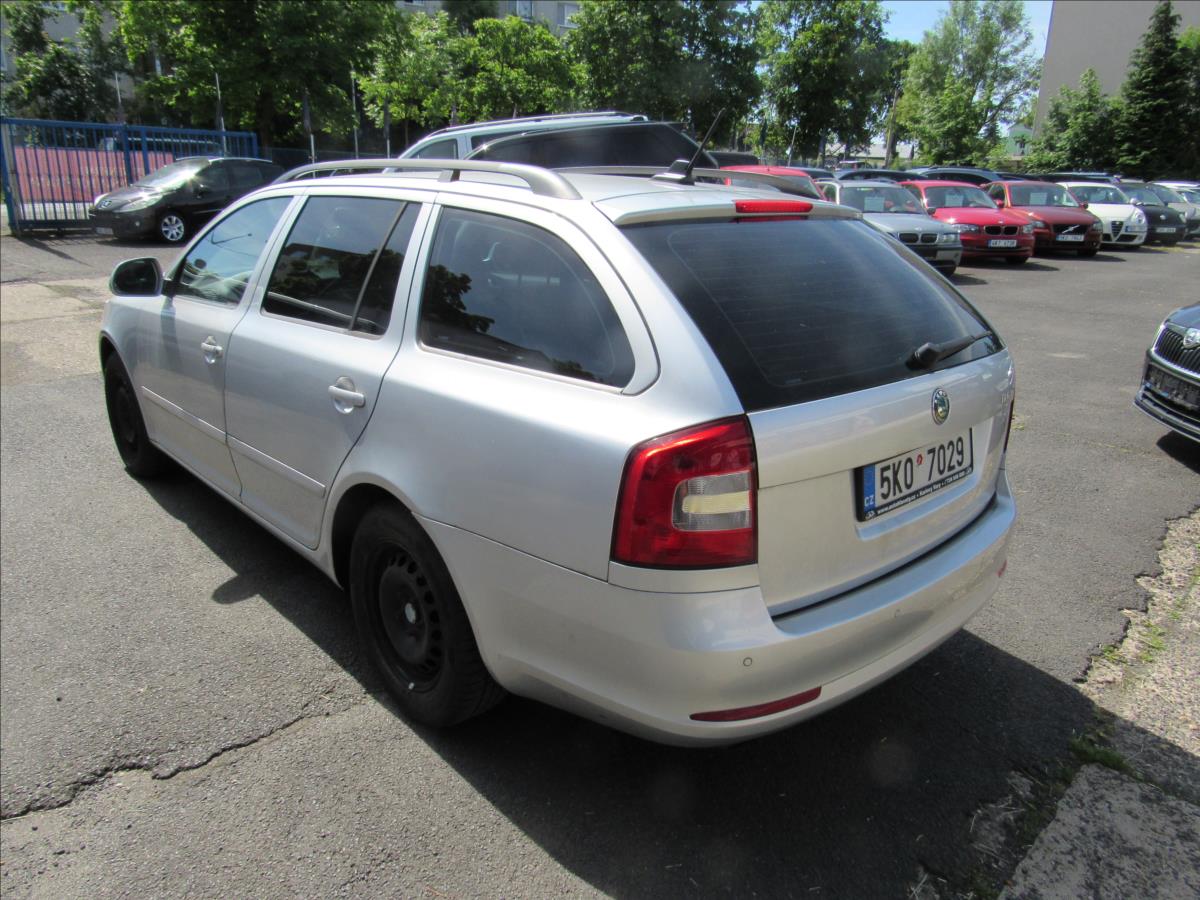 skoda-octavia-1-6-tdi-77kw-combi - 3