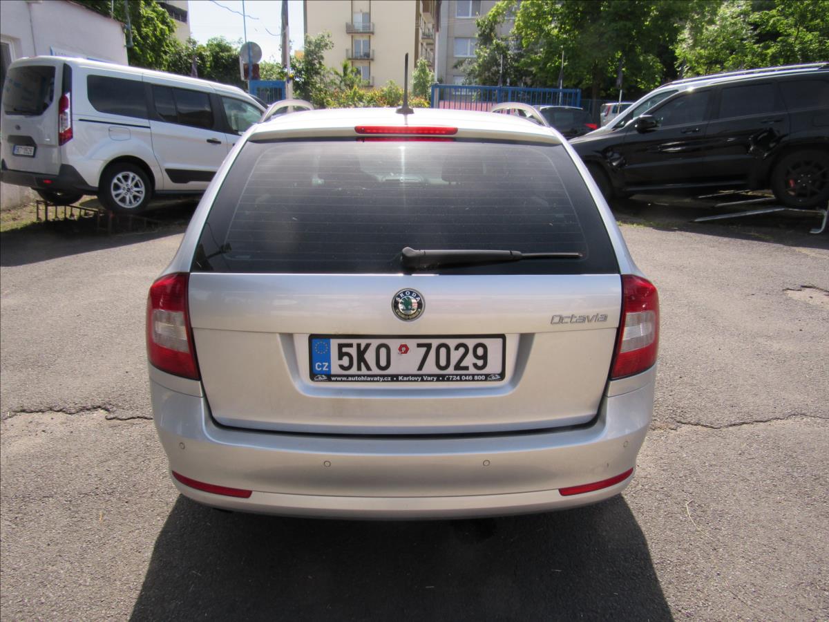 skoda-octavia-1-6-tdi-77kw-combi - 4