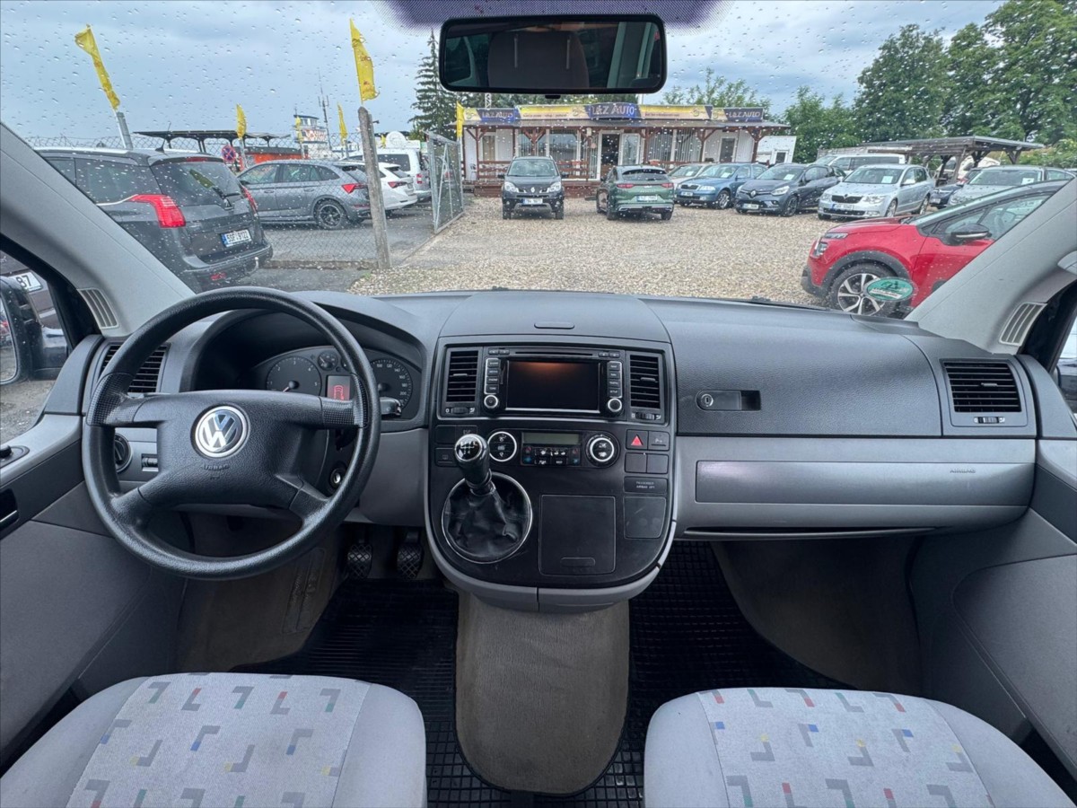 volkswagen-multivan-1-9-tdi - 6