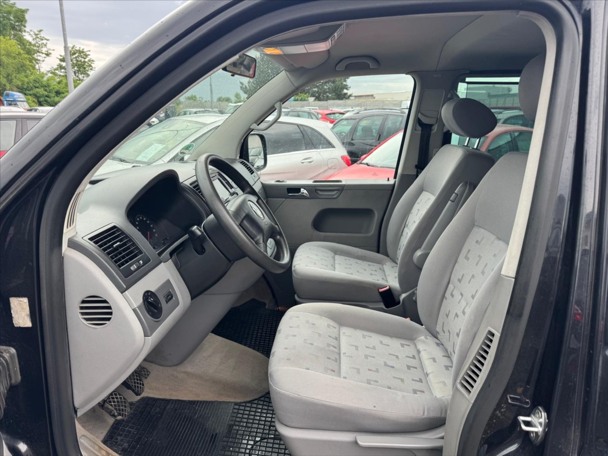 volkswagen-multivan-1-9-tdi - 7
