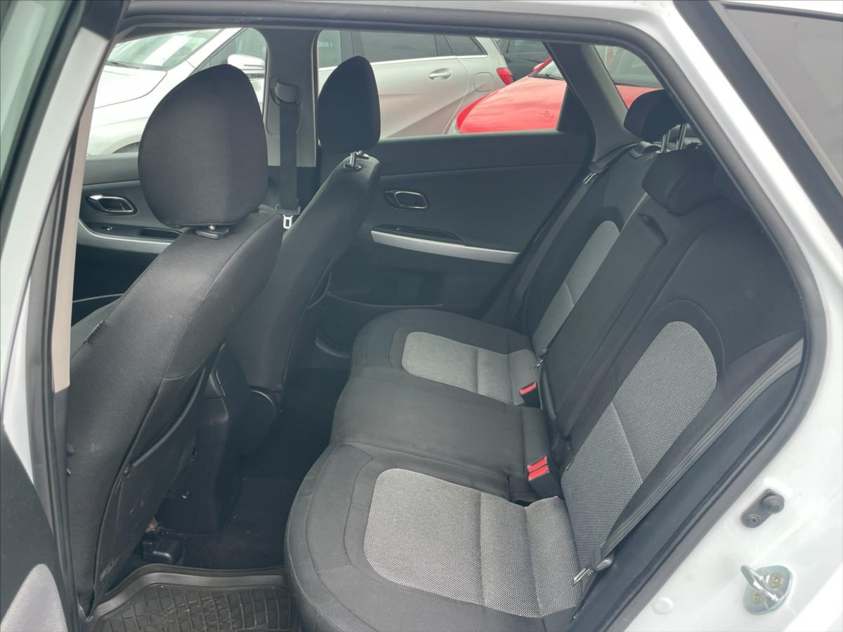 kia-ceed-1-6-gdi - 8