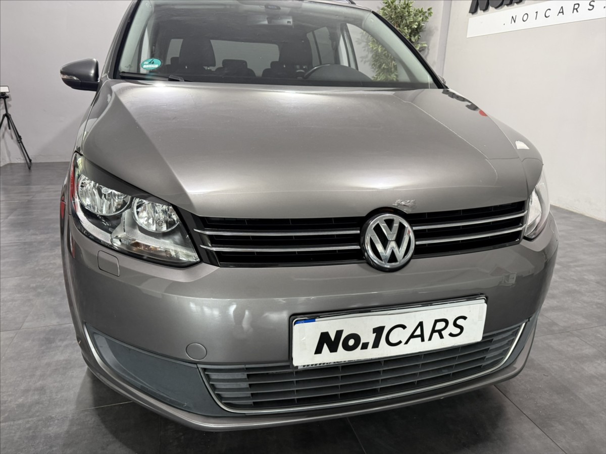 volkswagen-touran-1-6-tdi-77kw-vyhrev-tazne - 8