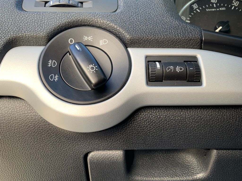 skoda-octavia-combi-1-4-tsi-ambiente - 7