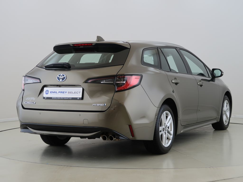 toyota-corolla-2-0hybrid-cz-1maj-comforttech - 4
