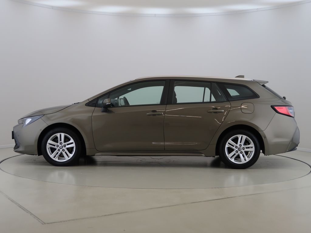 toyota-corolla-2-0hybrid-cz-1maj-comforttech - 7