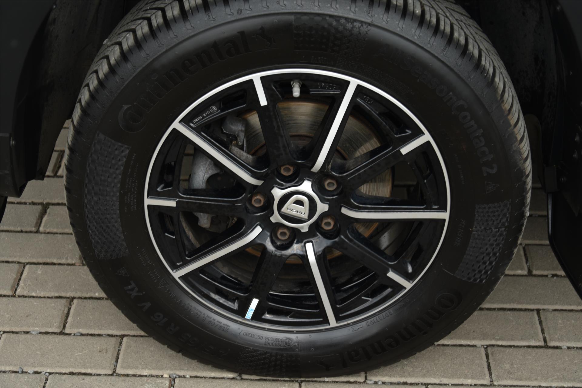 dacia-duster-1-0tce-74kw-servis-kn-dph-cr - 8
