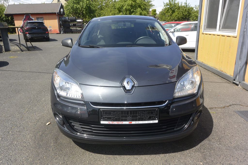renault-megane-1-6i - 1