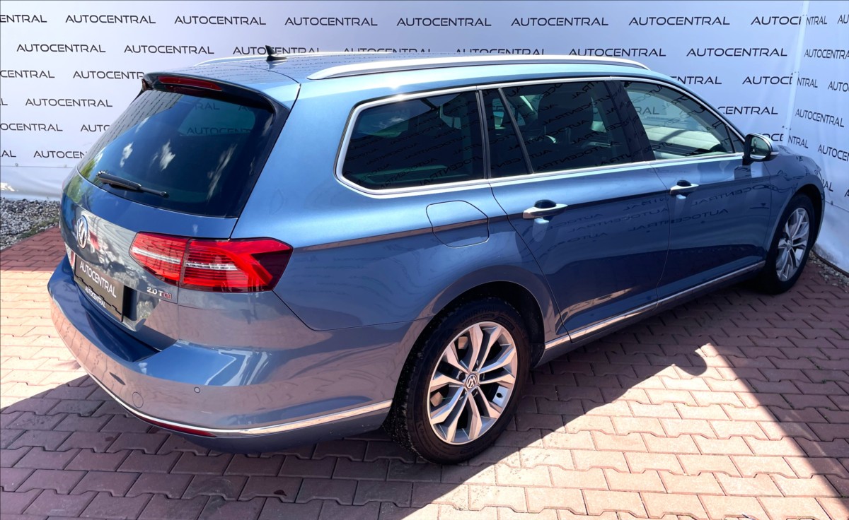 volkswagen-passat-2-0-tdi-140kw-dsg-cr - 3
