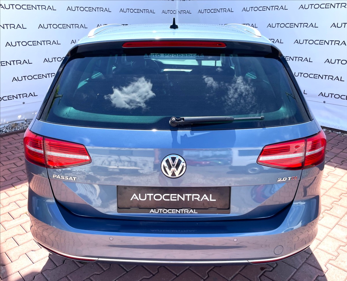 volkswagen-passat-2-0-tdi-140kw-dsg-cr - 4