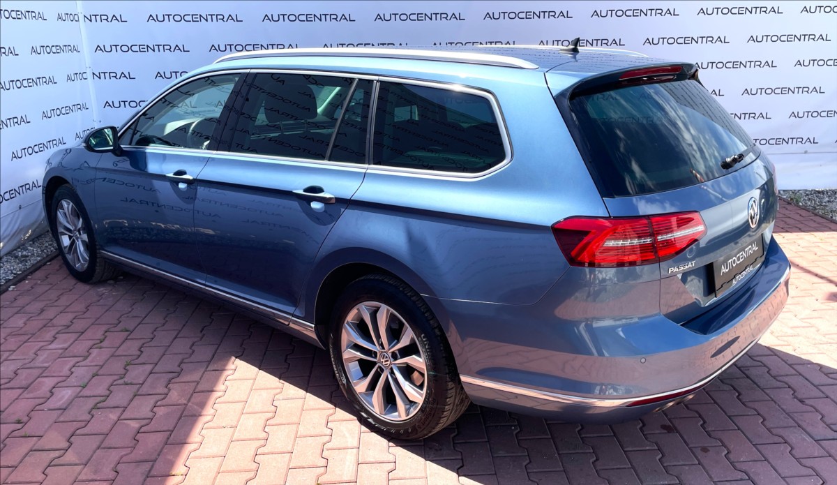 volkswagen-passat-2-0-tdi-140kw-dsg-cr - 5