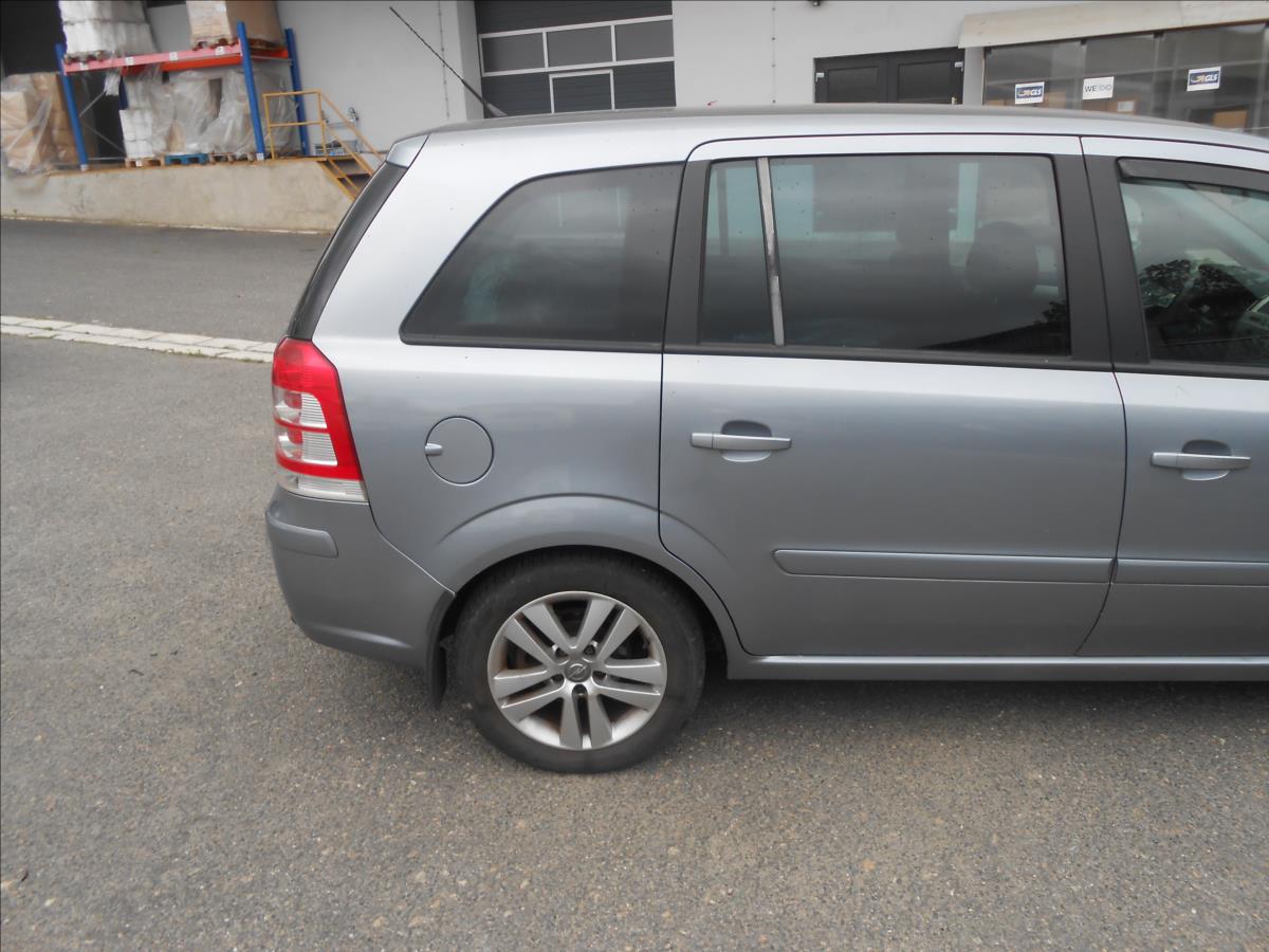 opel-zafira-1-6-i-85kw - 4