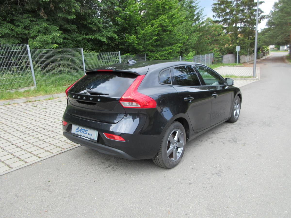 volvo-v40-1-6-d-d2-84kw-klima-park-sys-dph - 8