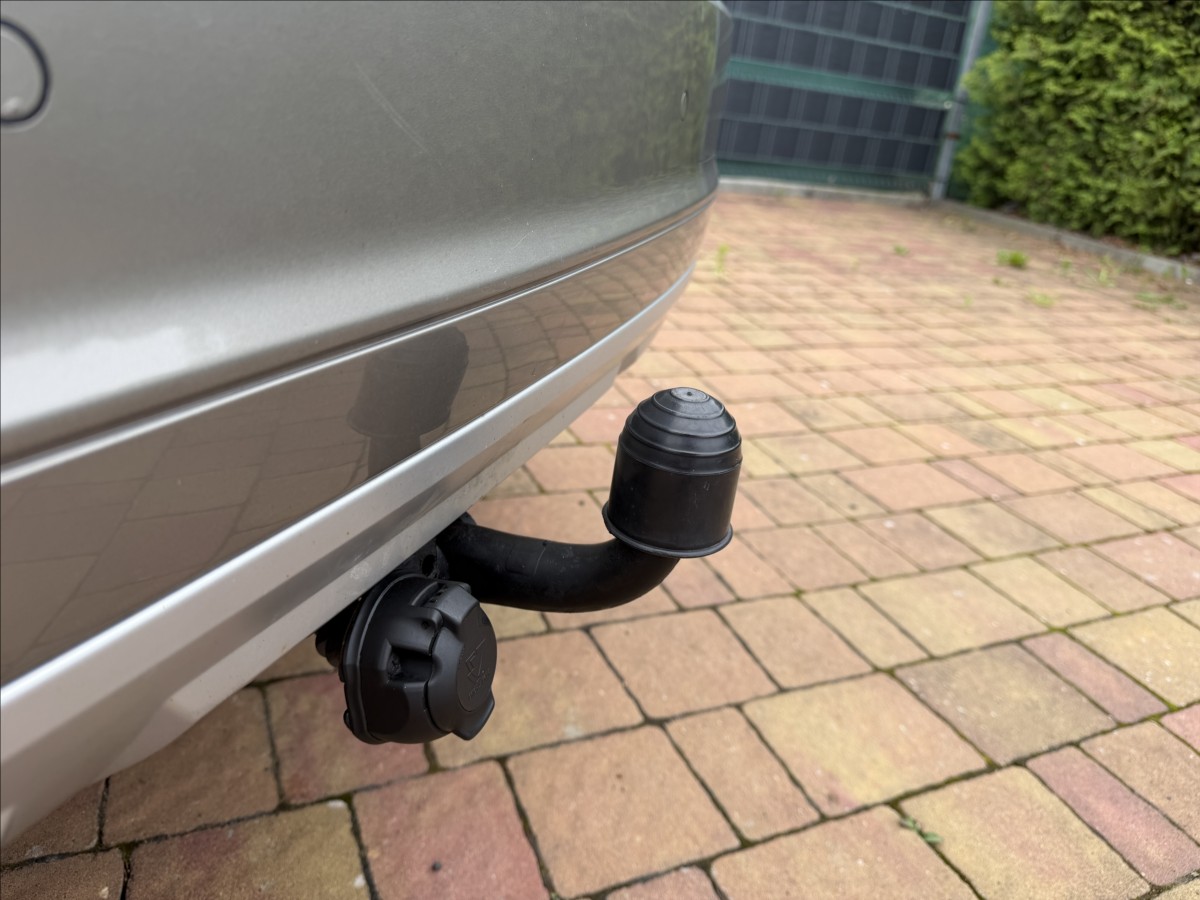 skoda-yeti-1-2-tsi-active - 6