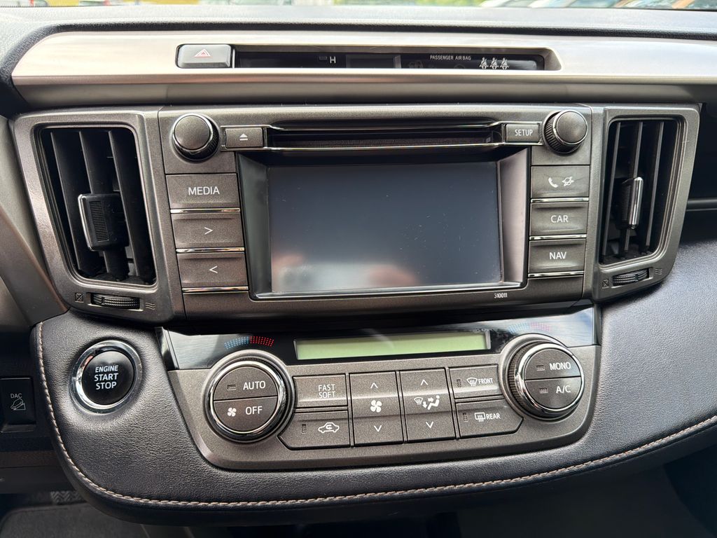 toyota-rav4-2-2-d-4d-150k-automat-4x4 - 8