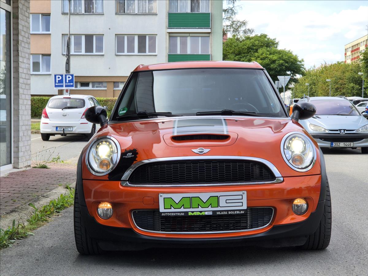 mini-clubman-s-dombek-motorsport-alutec - 1