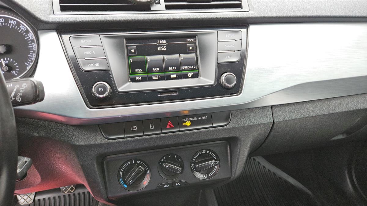 skoda-fabia-1-2-iii-tsi-ambition - 9