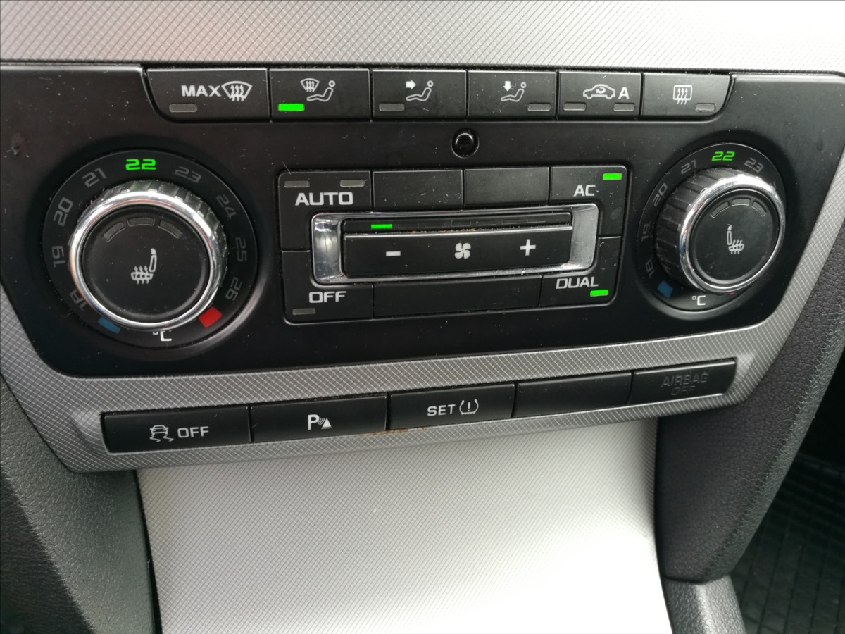 skoda-octavia-1-2-tsi-lpg-kombi-elegance - 8