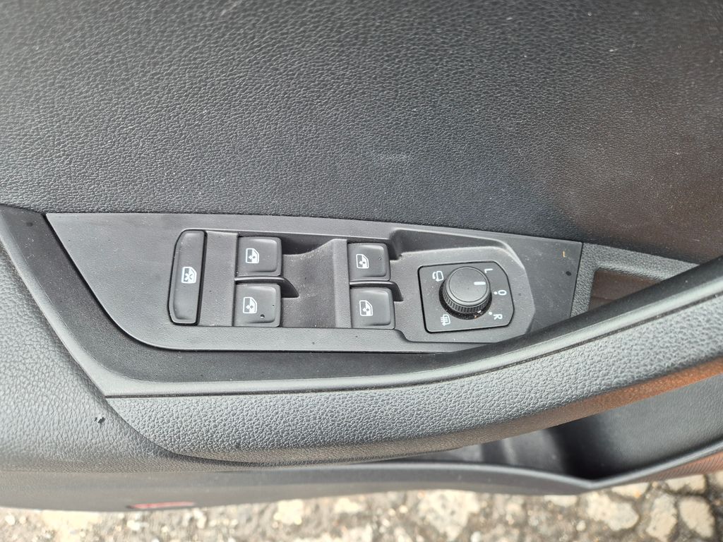 skoda-karoq-1-5-tsi-dsg-110kw-fresh - 8