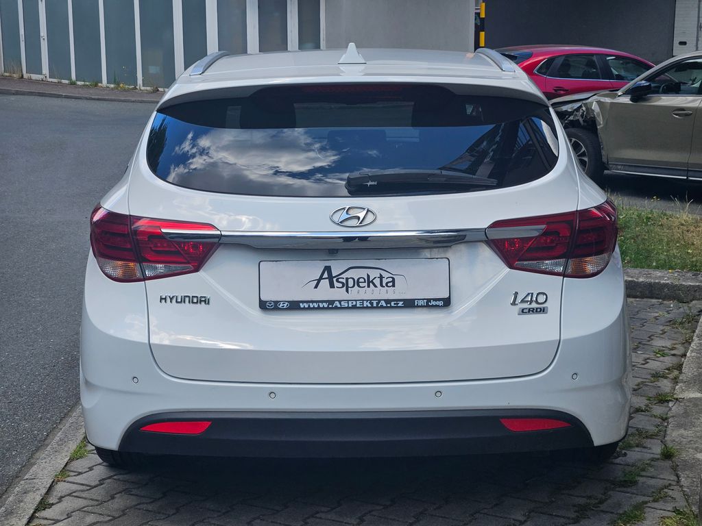 hyundai-i40-1-6-crdi-succes-winter-1-maj - 3