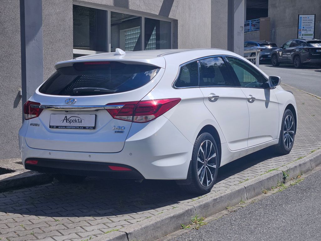 hyundai-i40-1-6-crdi-succes-winter-1-maj - 4