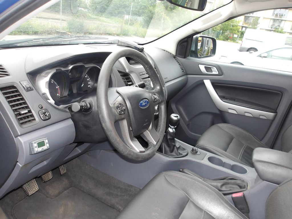 ford-ranger-3-2tdci-4awd-i-maj-motor-po-go - 9