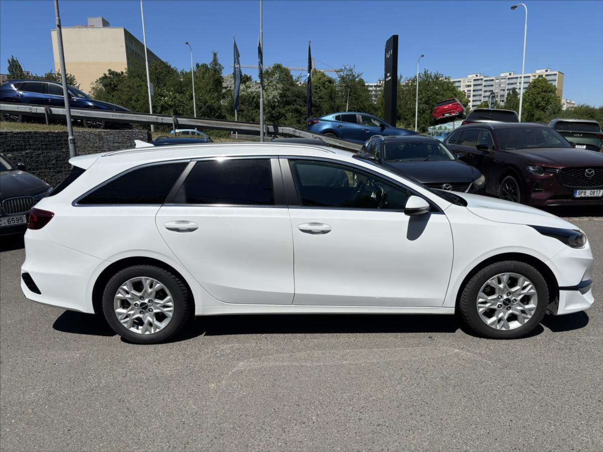 kia-ceed-1-5-tgdi-at-top-118kw-zaruka - 5