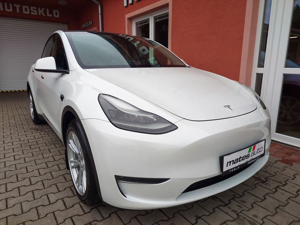 tesla-model-y-long-range-dual-motor-378-kw-berlin - 4