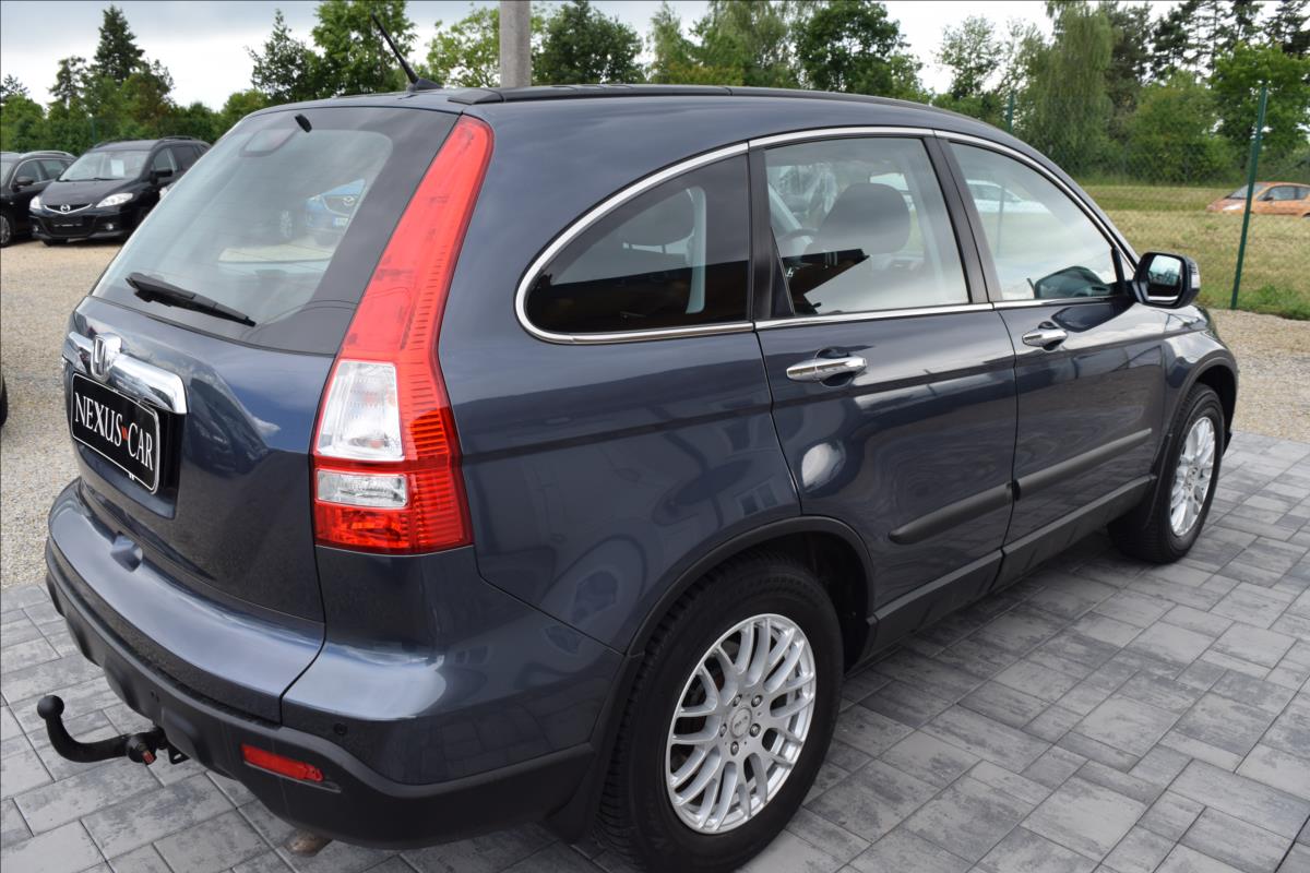 honda-cr-v-2-2-d-103kw-tazne-4x4-2xkola - 4