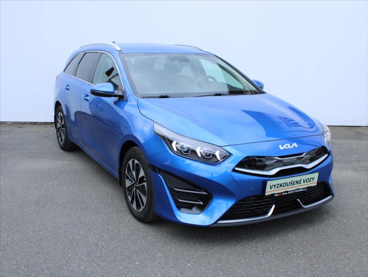 kia-ceed-1-6-gdi-gpf-phev-6dct-premium-sw - 2