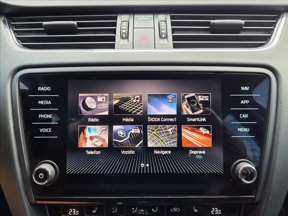 skoda-octavia-1-5-tsi-style-fullled-navi - 9