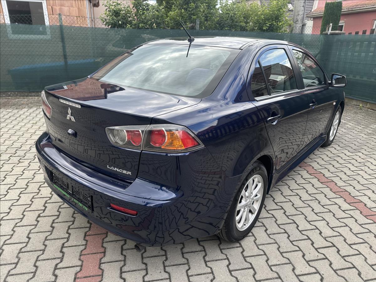 mitsubishi-lancer-1-6-1-majitel - 2