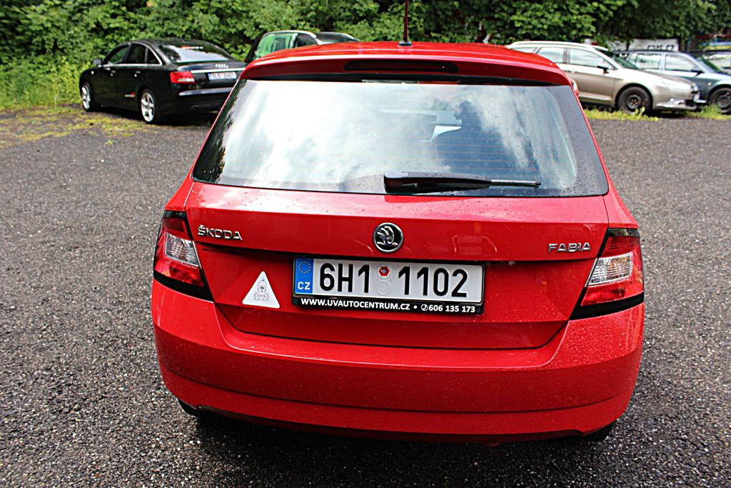 skoda-fabia-iii-1-2-tsi-66-kw - 8
