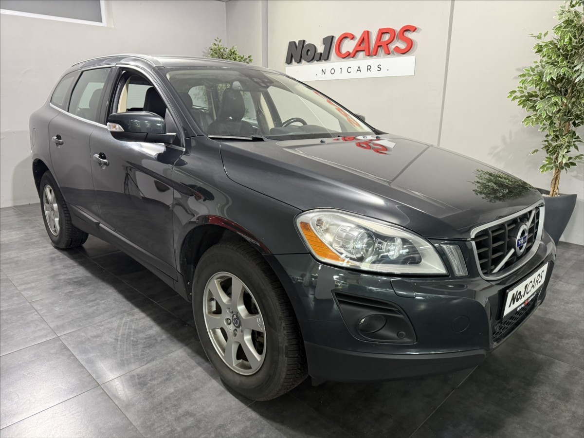volvo-xc60-2-4-d5-awd-summum-xenon - 1